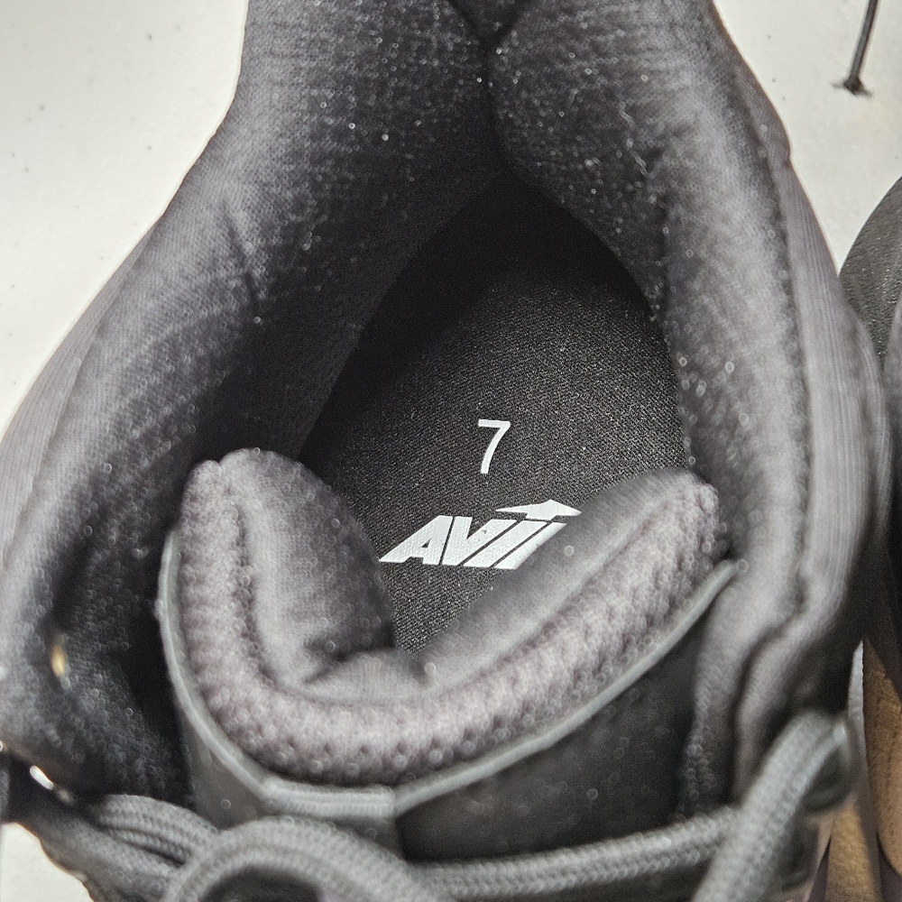 Avia Athletic High Top Size 7 Women's Sneakers - Picture 8 of 9